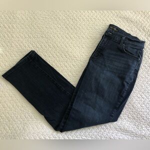 Size 12 bootcut Lee jeans